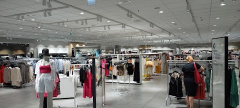 H&M