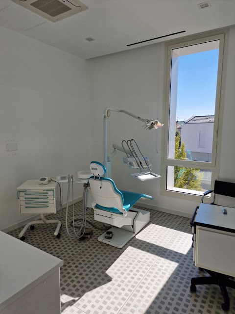 Studio Dentistico Portelli