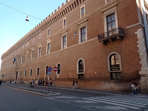 Biblioteca della Società Italiana per Organizzazione Internazionale