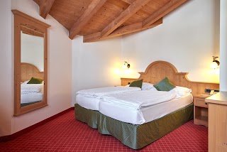 Chalet Campiglio Imperiale HOTEL GARNI