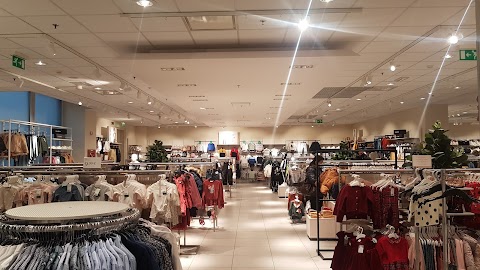 H&M