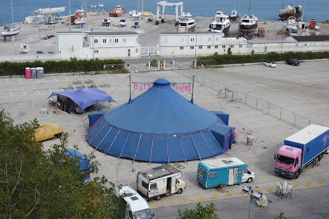 Circo Magdaclan