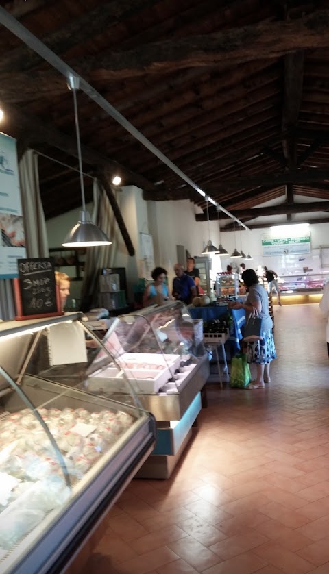 Mercato in cascina