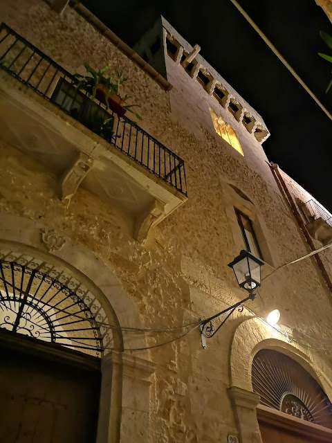 Palazzo e Torre De Ballis