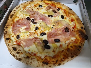 IL MAGO DELLA PIZZA