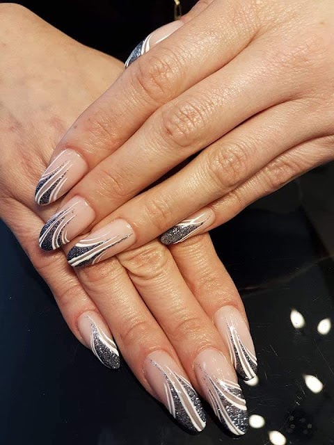 Alternative Nails