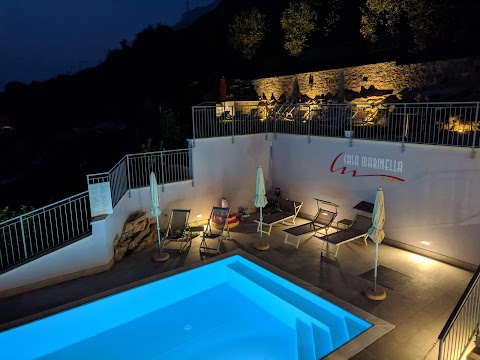 Hotel con piscina Casa Marinella - Hotel fronte Lago a Malcesine vicino ai campi di Tennis di Navene