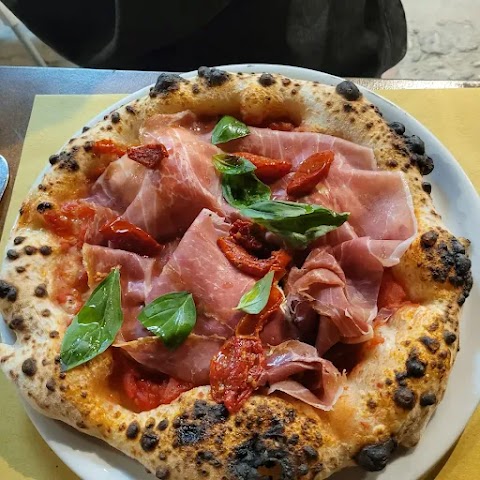 La Napoletana