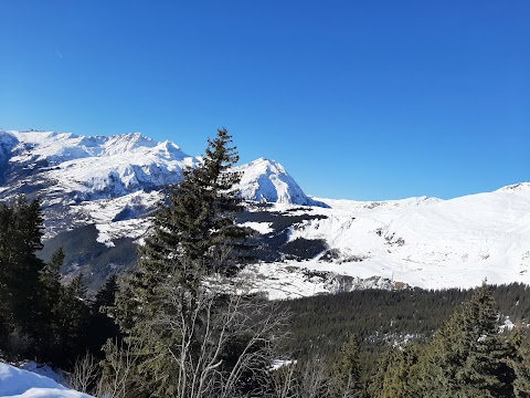 Restaurant La Rosière, Montvalezan - La Taverne du McKinley