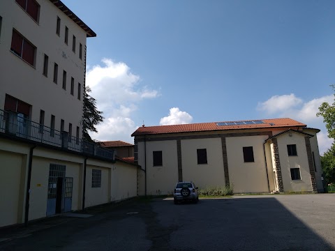 Liceo Formiggini - Sede Di Palagano