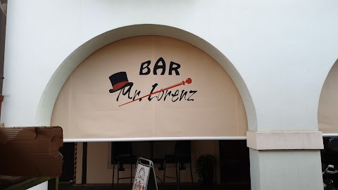 Mr. Lorenz Bar