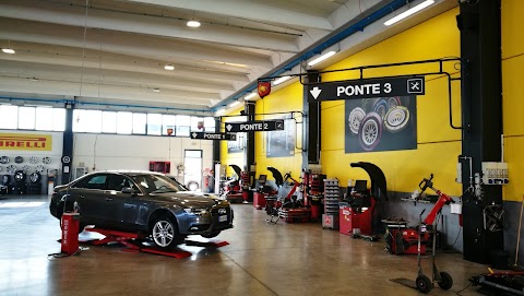 MC GOMME SRL - Driver Center Pirelli