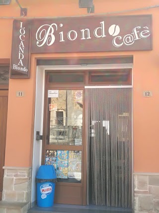 Bar affittacamere biondo