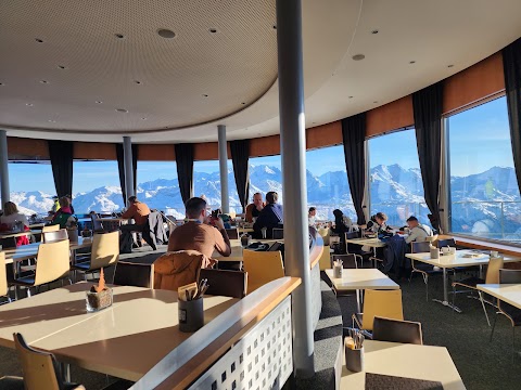 Restaurant Piz Nair 10'000 feet