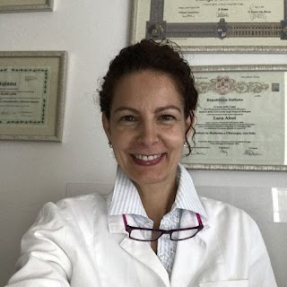 Dott.ssa Lara Alesi, Ginecologo