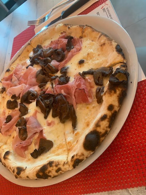 Pizzeria Portici