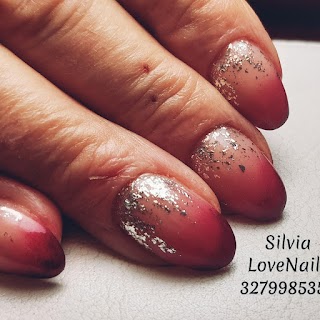 LoveNails di Silvia Mari