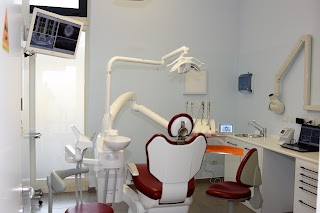 Studio Dentistico Dr. Emilio Corvino Centro di Terapia Parodontale e Implantare