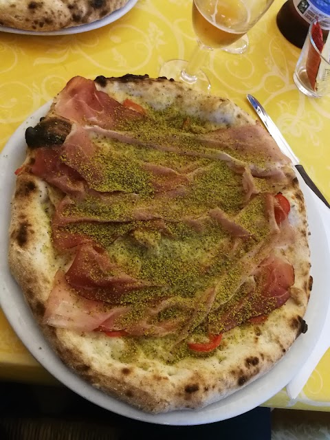 La Bifora Pizzeria Ristorante