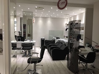 Maestri D'Estro Parrucchieri - Salone L'Oréal Professionnel