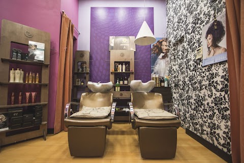 Hair Beauty Saloon