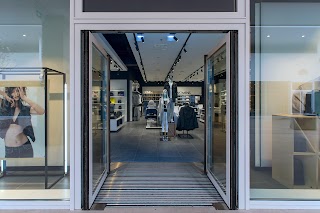 Calvin Klein Outlet