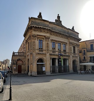 Teatro Comunale "Tina di Lorenzo"