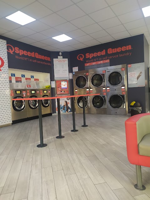 Lavanderia Self Service Speed Queen - Barcellona PG