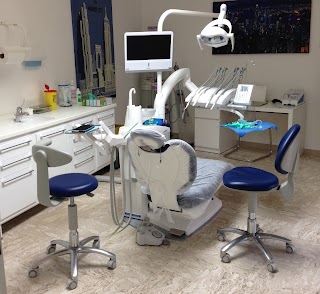 Studio Dentistico Dr. Giuseppe Mola Triggiano