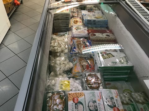 Supermercato Mu Lan Market di Xu Zhongxiong