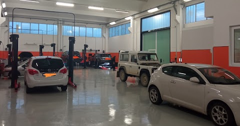 Officina Garage Service AutoCrew Bosch