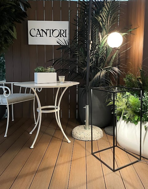 Suardi Arredamenti S.r.l. - Showroom Cantori Milano