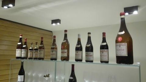 Damilano Wine Shop