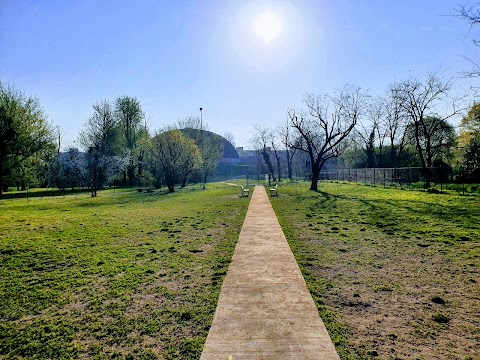 Parco di via Scarlatti con giochi