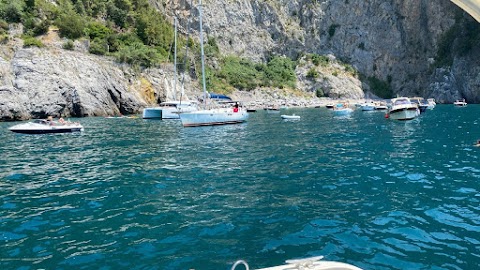 Amalfi Love Boat Charter - Tour e noleggio barche - Boat rental Salerno