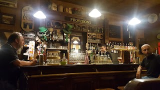 Flanagan's Irish Pub