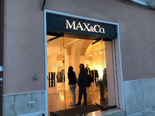 MAX&Co.