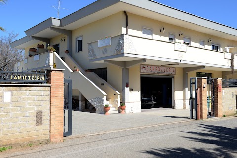 Carrozzeria Costantini Snc a Roma