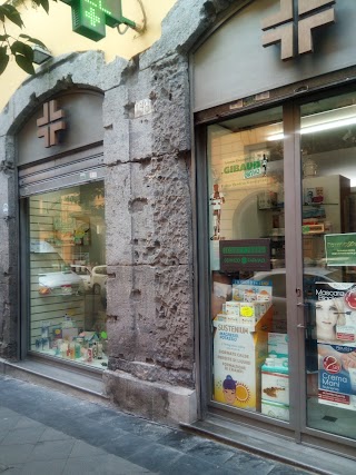 Farmacia Del Duomo Di Dott. Malfe' Giancarlo - Elettromedicali - Prenotazioni Cup - Omeopatia