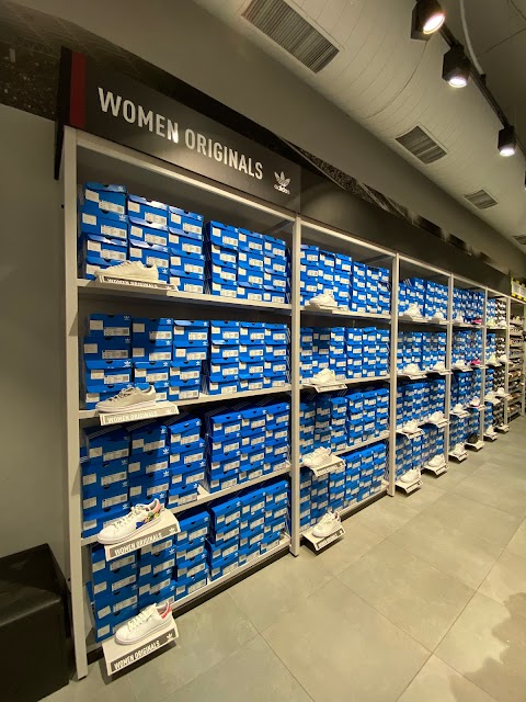 Adidas Outlet Store Barberino di Mugello