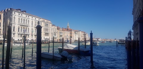 Venice Tours Assistance (NEWSTAND IN SAN MARCO)