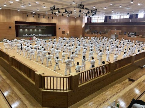 Scuola di Karate Shōrin-ryū Shidōkan Miyazato "Aperta Via Web a Distanza"