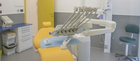 Dental Clinic - Dentista Pozzuoli