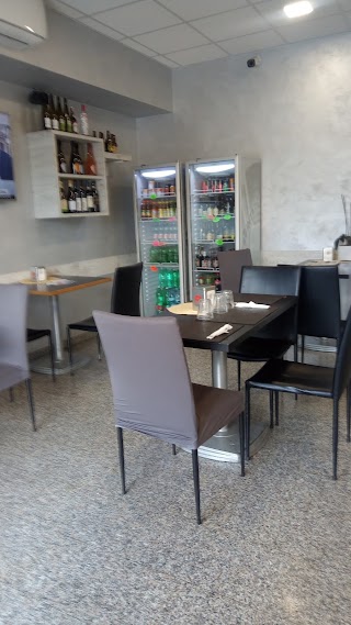 Bar - Gastronomia "LA TORRE" - Sperati S.r.l.s.