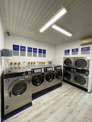 Self Service Laundry - Laundry Land