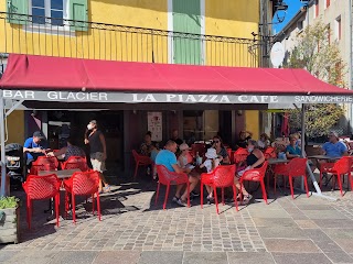 La Piazza Café