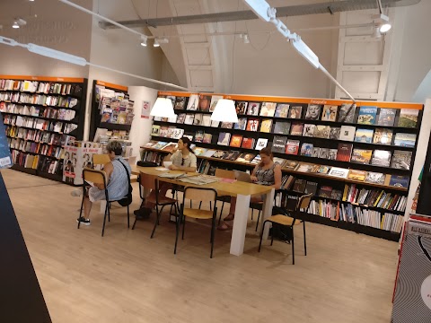 laFeltrinelli Libri e Musica