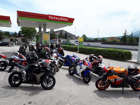 stazione di servizio -Bar tabaccheria di Cresce