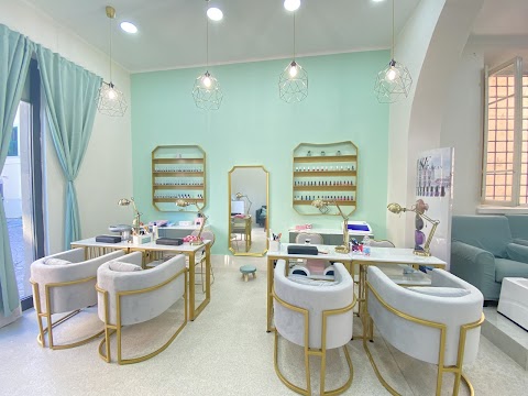 H&X Nail Salon