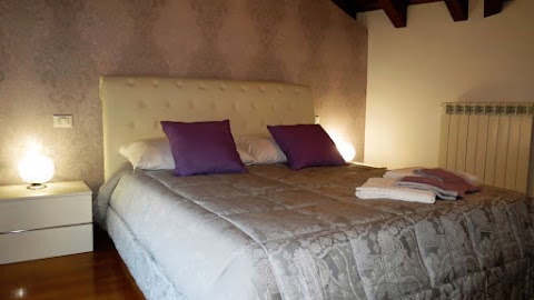 Donizetti Royal rooms guesthouse and Attic apartment